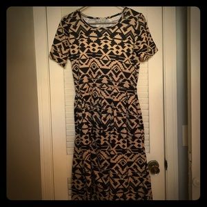LuLaRoe Amelia dress - Large PRICE IS FIRM.