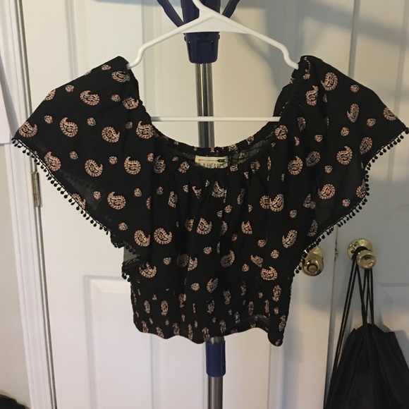 LA hearts crop top