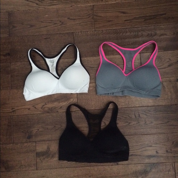 VS PINK SPORTS BRA BUNDLE