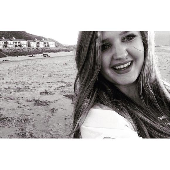 Meet your Posher, Chloë