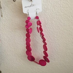 Matching earring and necklace set.