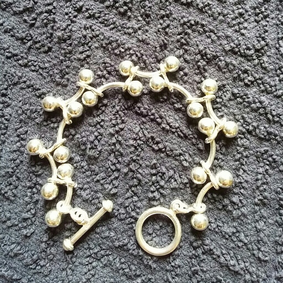 Silpada toggle bracelet