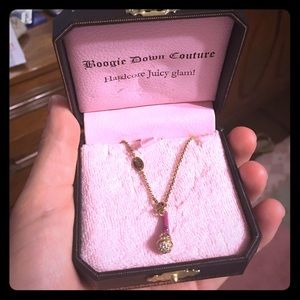 Juicy couture necklace