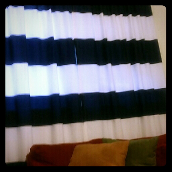 Tommy Hilfiger Curtains