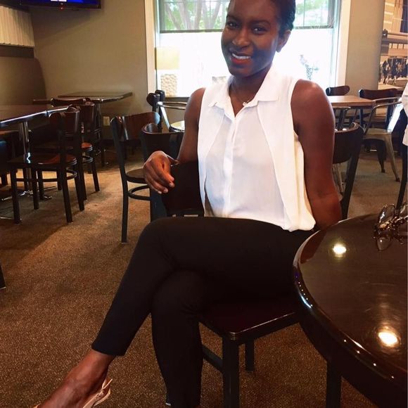 Meet your Posher, Nichole - Picture 1 of 1