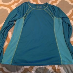 NWOT blue workout long sleeve shirt