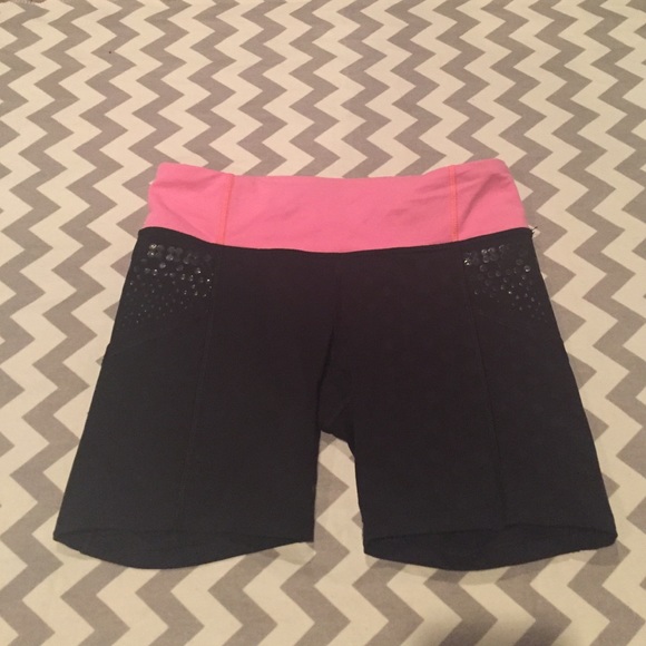 Lulu Lemon running compression shorts