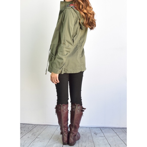 ❗️CLEARANCE❗️Olive Plaid Hood Utility Jacket S M L - Picture 2 of 3