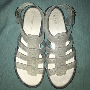 Jelly shoes