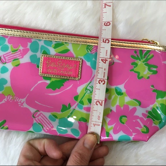 NWOT Lilly Pulitzer Makeup Bag - Picture 3 of 3