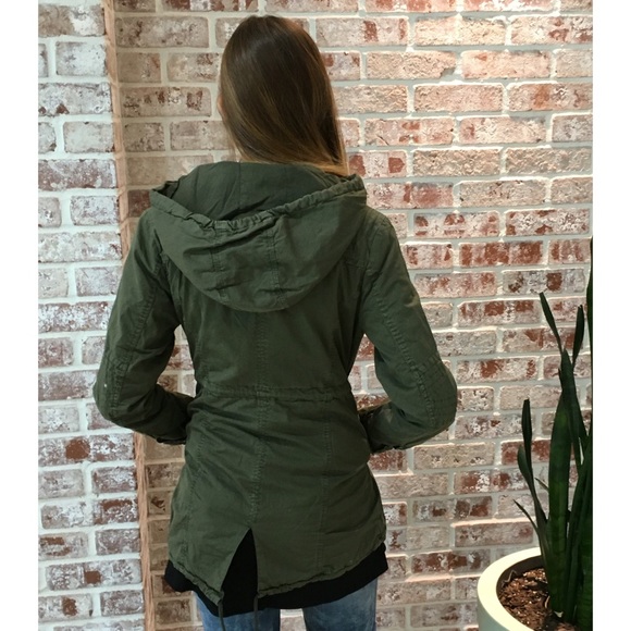 Utility Jacket - Picture 3 of 3