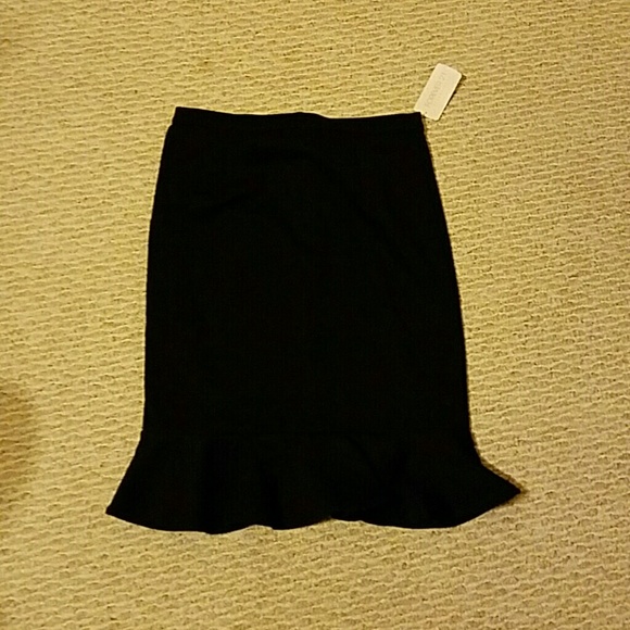Forever 21 Black Ruffle Skirt Small