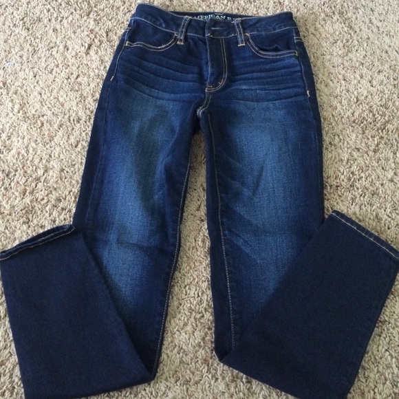 Dark wash American Eagle jeans