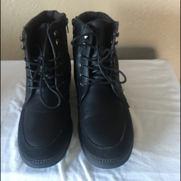 SOLD- Back booties - Picture 2 of 3