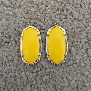 Kendra Scott Danielle Earrings