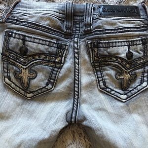 Skinny Rock Revivals