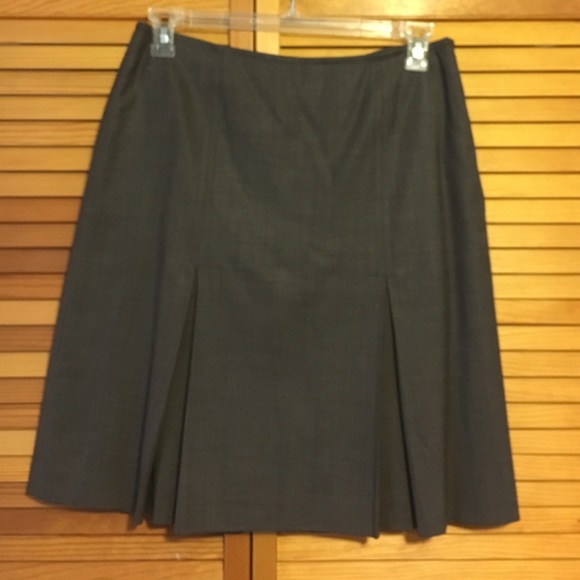 Jones New York skirt