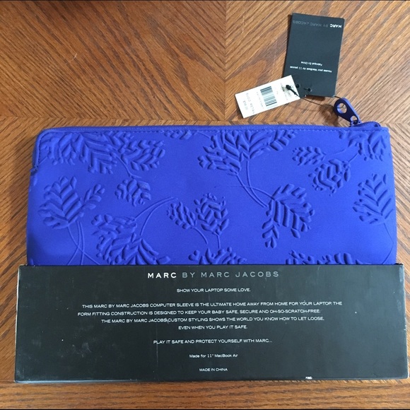FINAL PRICE Marc by Marc Jacobs laptop sleeve - Picture 2 of 4