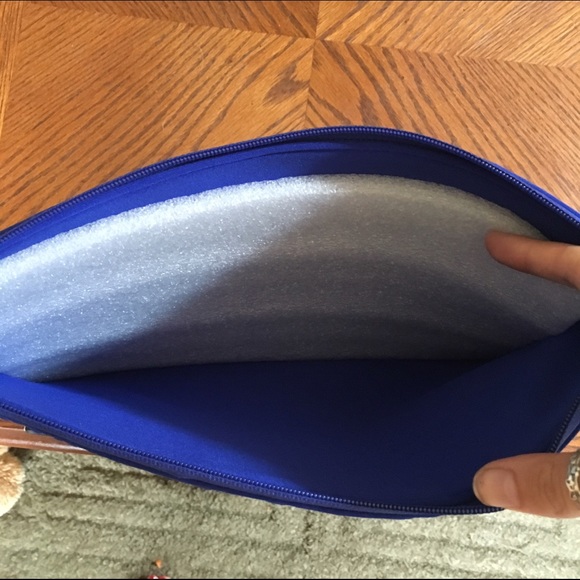 FINAL PRICE Marc by Marc Jacobs laptop sleeve - Picture 3 of 4