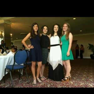 Meet your Posher, Paola