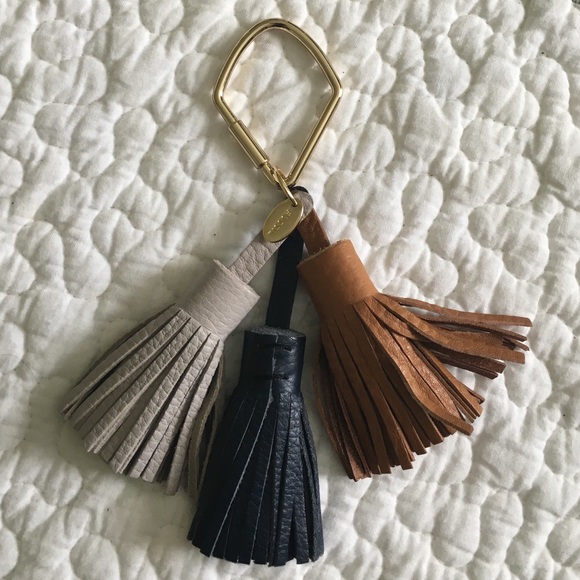 Fossil key chain leather