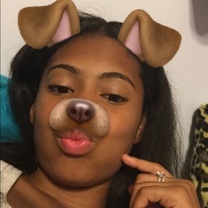 Meet your Posher, Melanie