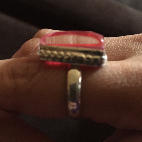 Pink stone ring - Picture 2 of 4