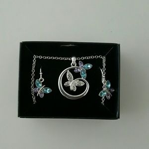 Butterfly necklace with matching earrings set