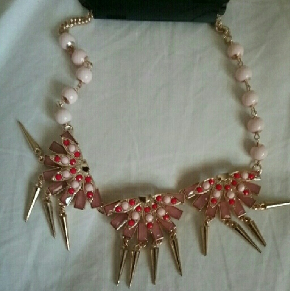 NY&CO JEWELRY BUNDLE: 1 NECKLACES & 1 BRACELET NWT