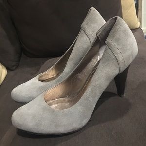 BCBG nude suede pumps, super cute! Slightly worn