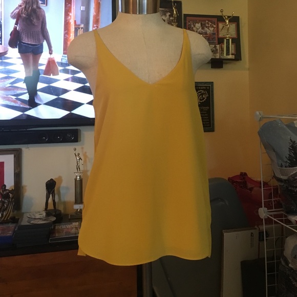 Moving Sale!! Nwot Top Shop Tank Top