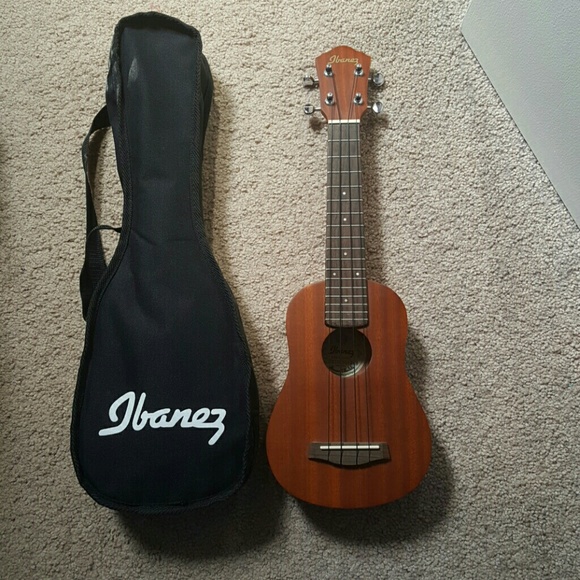 Ibanez Ukulele