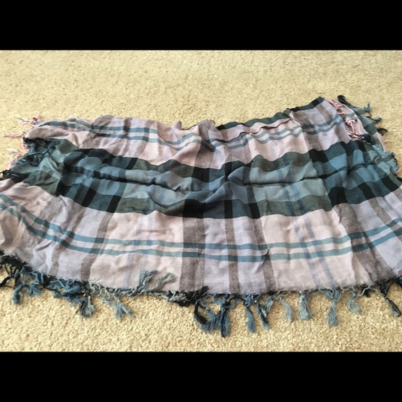 Flannel pattern scarf