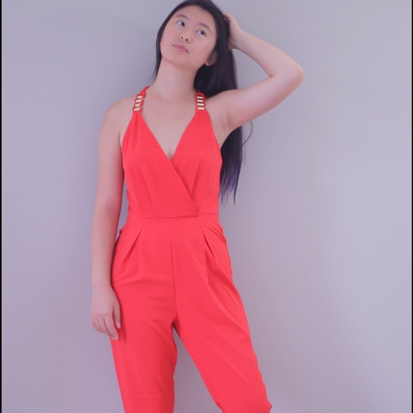 Coral jumpsuit with gold rings - Picture 1 of 3