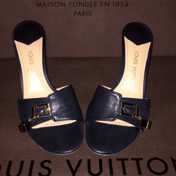 Louis Vuitton black leather dice mule heels - Picture 8 of 9