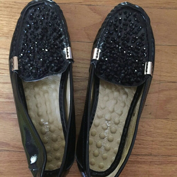 Black squint flats