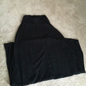 Black maxi skirt, size xs