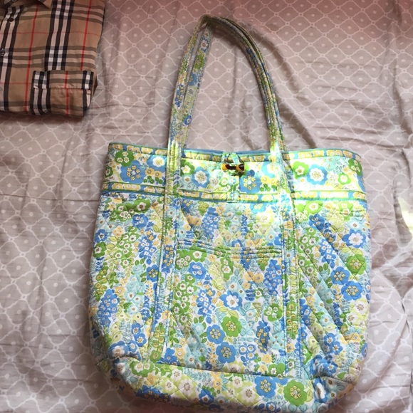 Vera Bradley tote