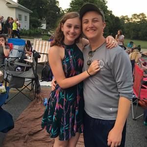 Meet your Posher, Olivia