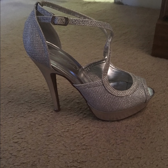Silver dress heels