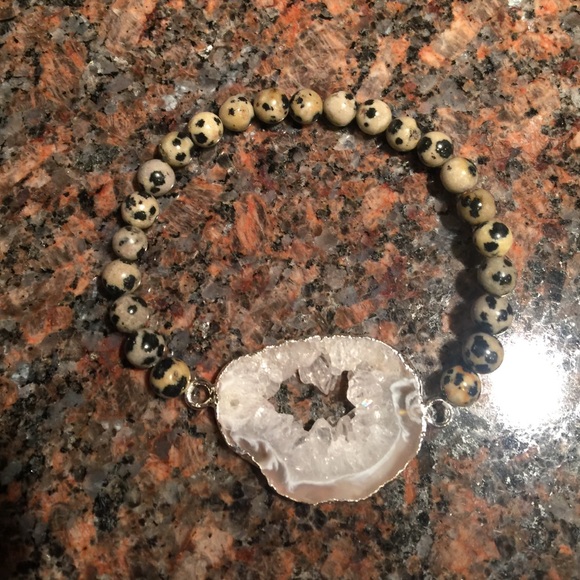 Natural Druzy Stone Bracelet (nwt) - Picture 3 of 4