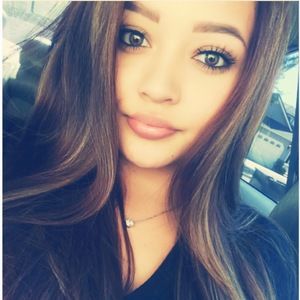 Meet your Posher, Ariana