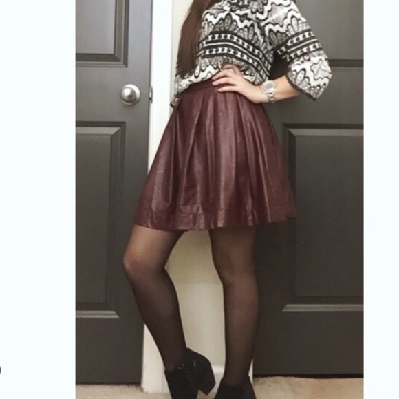 Burgundy vegan leather skirt