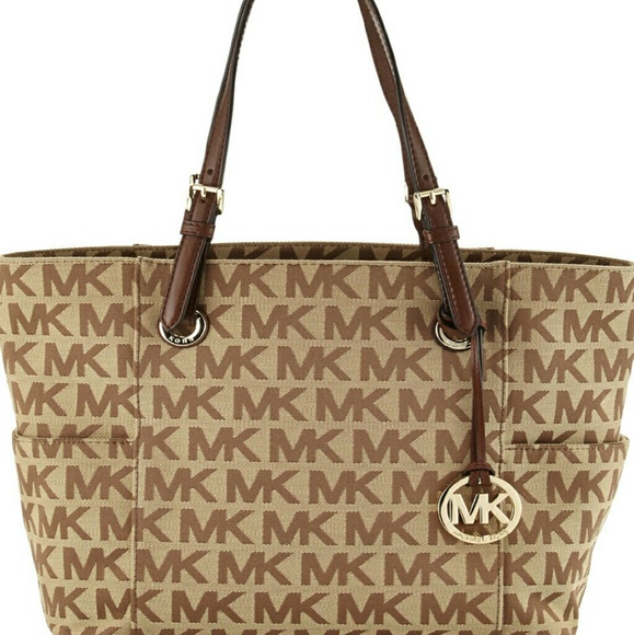 Micheal kors logo bag