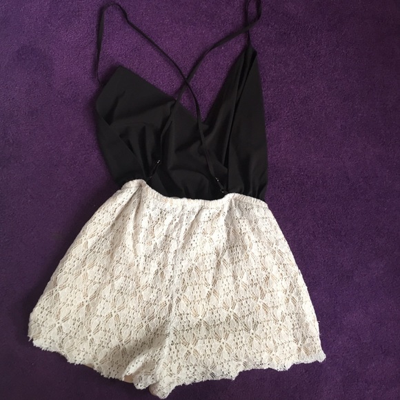 Romper - Picture 2 of 3