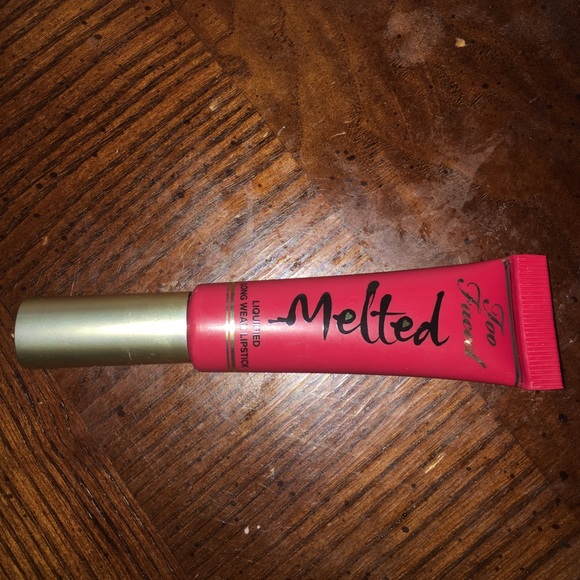 Too Faced Melted Liquified Long Wear Lipstick - Picture 2 of 3