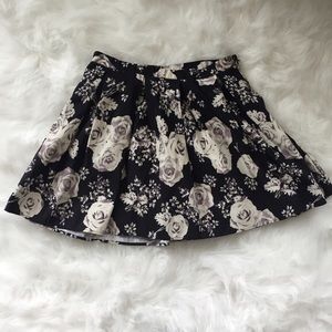 Forever 21 floral skater skirt