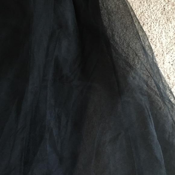 Black tulle skirt, size M - Picture 3 of 3