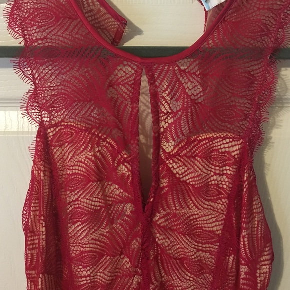 Fuchsia Bebe dress - Picture 2 of 4