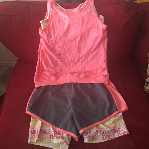 Pants - 💞Cute Short set. Size 16❤️💞